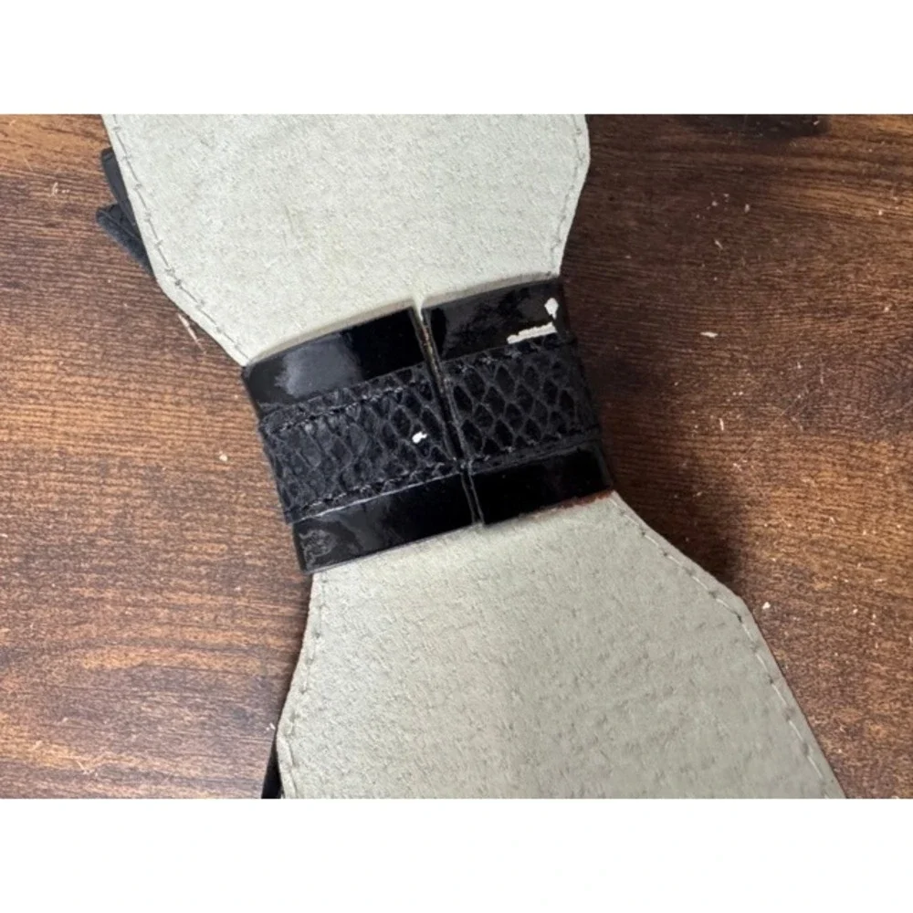 White House Black Market NEW Womens Black Wide Belt Elastic Bow Cinch Patent